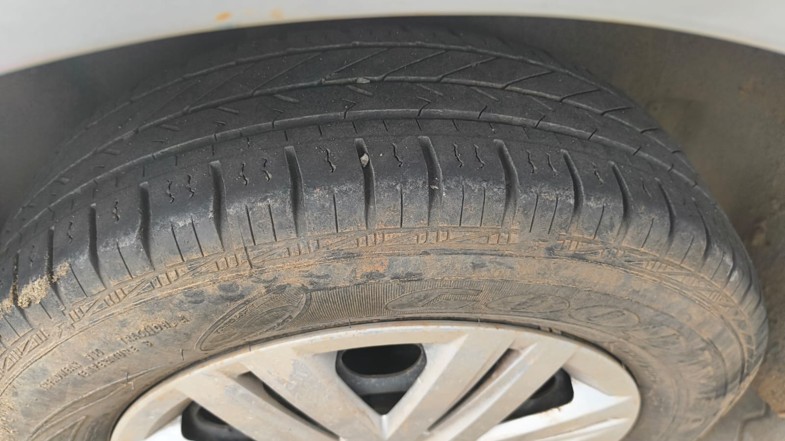 Volkswagen Polo(2012-2014) Comfortline 1.2l P
